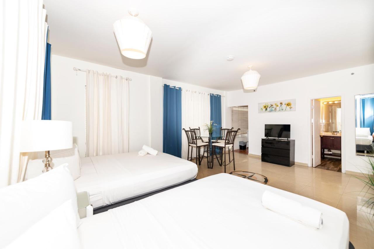 Apartments On Ocean Drive Miami Beach Exterior photo